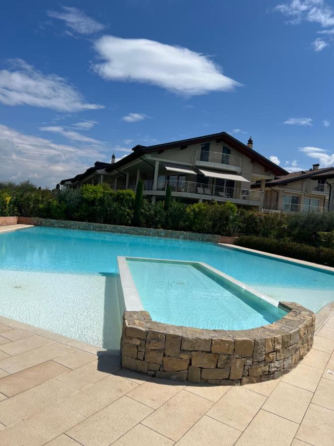 Casa Della Regina Apartment Сирмионе Екстериор снимка