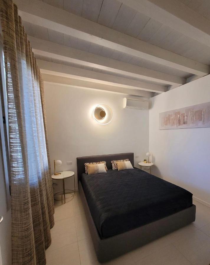 Casa Della Regina Apartment Сирмионе Екстериор снимка
